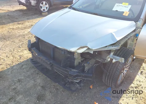 2015 Kia Cadenza Premium из США, поврежденный, VIN KNALN4D70F5184670